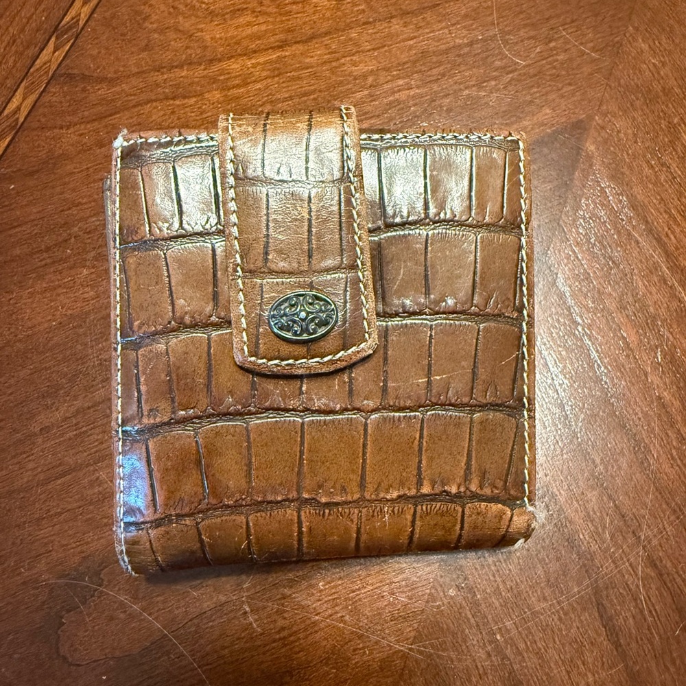 Tan Brighton leather wallet. - Picture 2 of 5